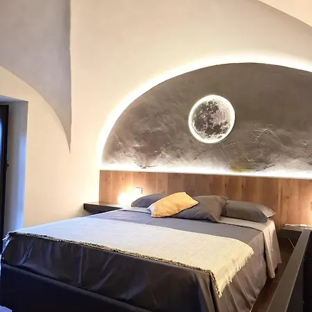 Moon Art Design Unico E Vasca Idromassaggio Doppia 別荘 *